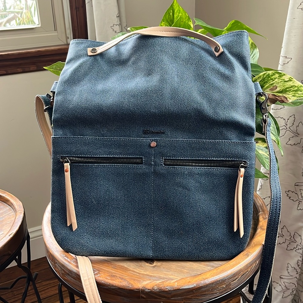 Sherpani Rebel Bag